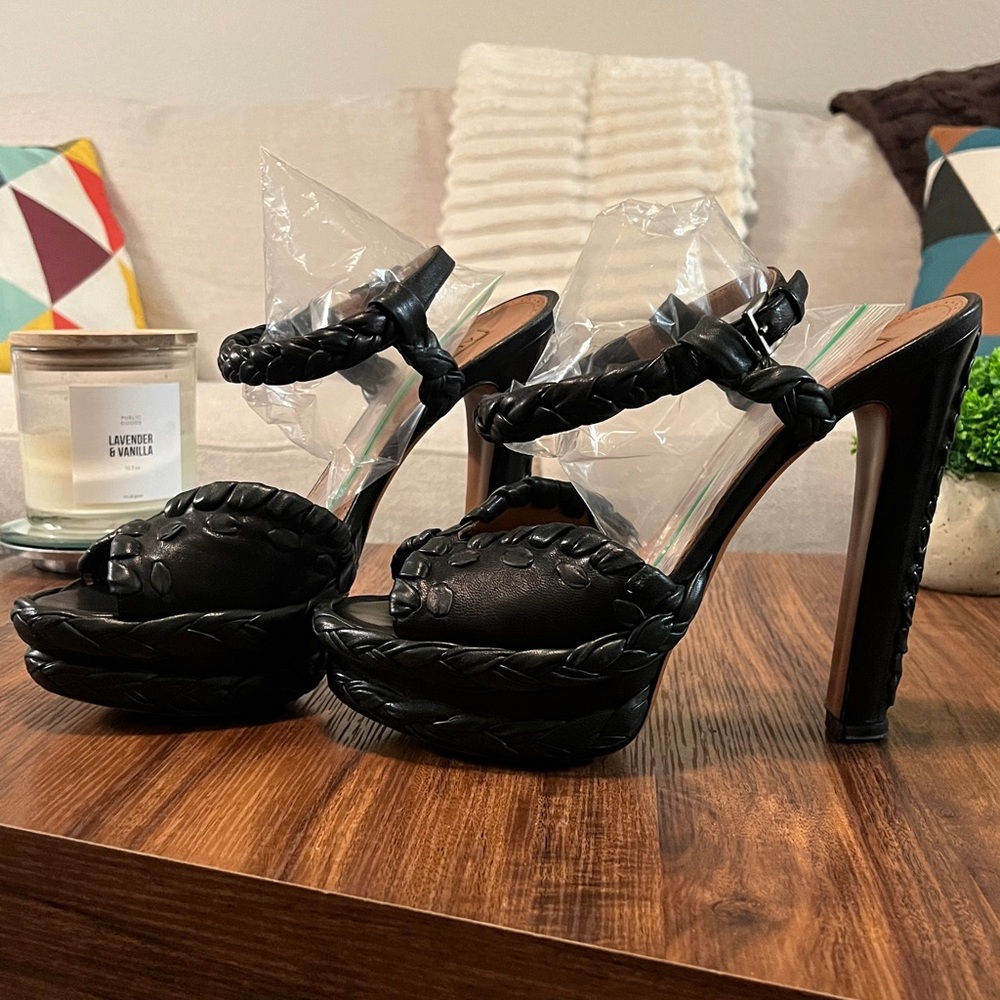 Alaia rare black leather braided platform sandals